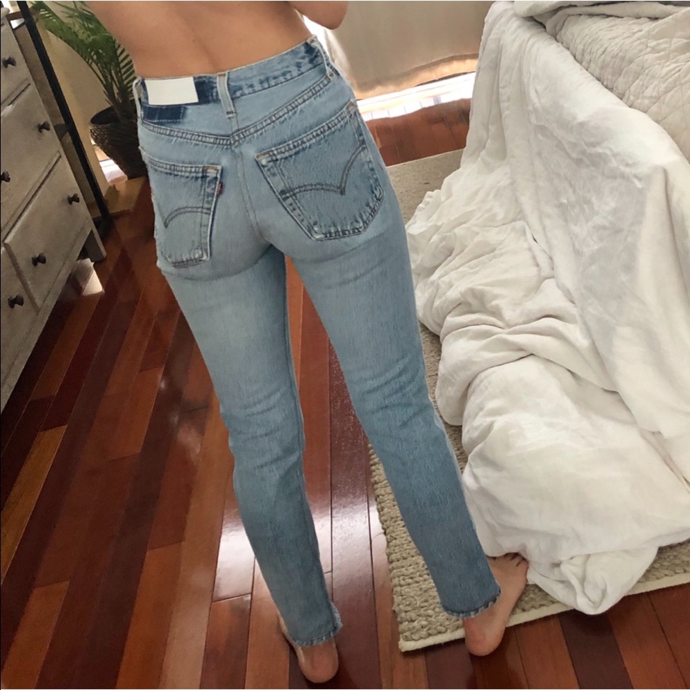 RE/DONE Levis High Rise Ankle Crop in Indigo